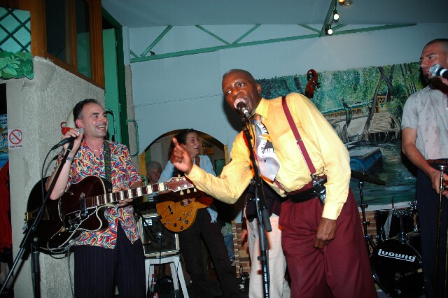 min 2006 05 14 guinguette mp 343